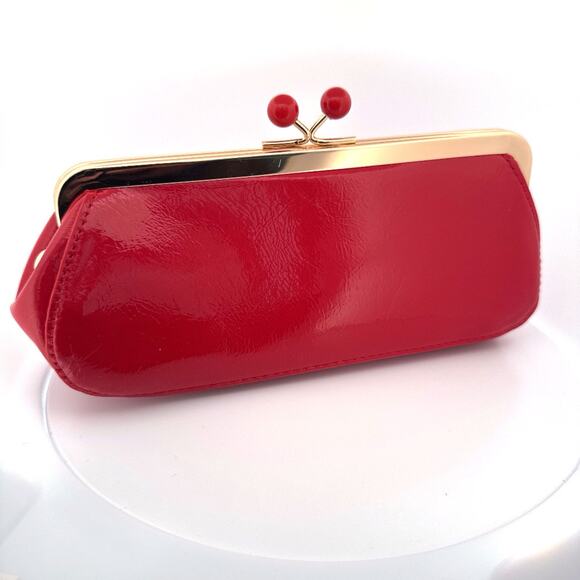 Miu Miu Red Patent Leather Kiss-Lock Pouch (Gift with Purchase) - Picture 2 of 3